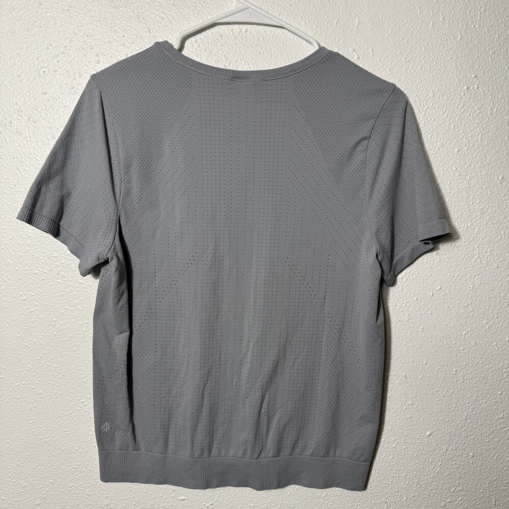Athleta Short Sleeve Top - Picture 2 of 4